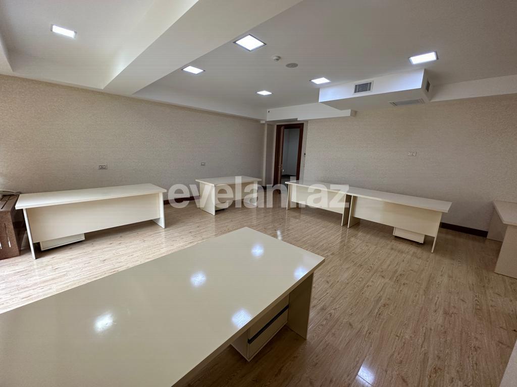Kirayə verilir, ofis, 6 otaqlı, 300 m², Bakı, Xətai r, Şah İsmayıl Xətai m.