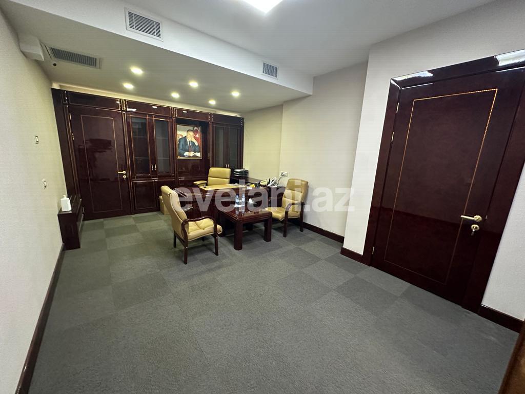 Kirayə verilir, ofis, 6 otaqlı, 300 m², Bakı, Xətai r, Şah İsmayıl Xətai m.