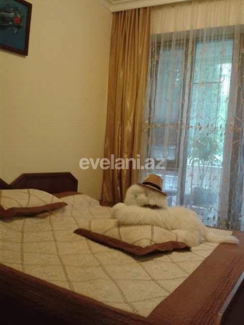 Satılır, köhnə tikili, 3 otaqlı, 65 m², Bakı, Xətai r, Şah İsmayıl Xətai m.