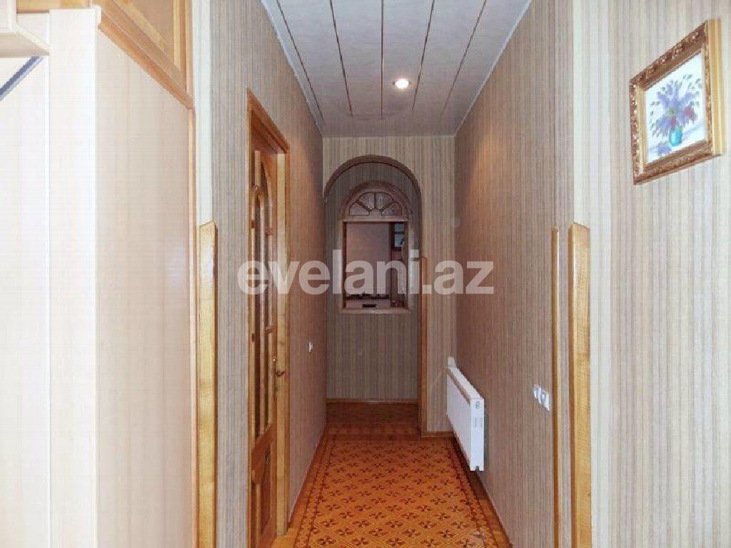 Rent, old building, 4 room, 140 m², Baku, Sabail r, Bayil d.