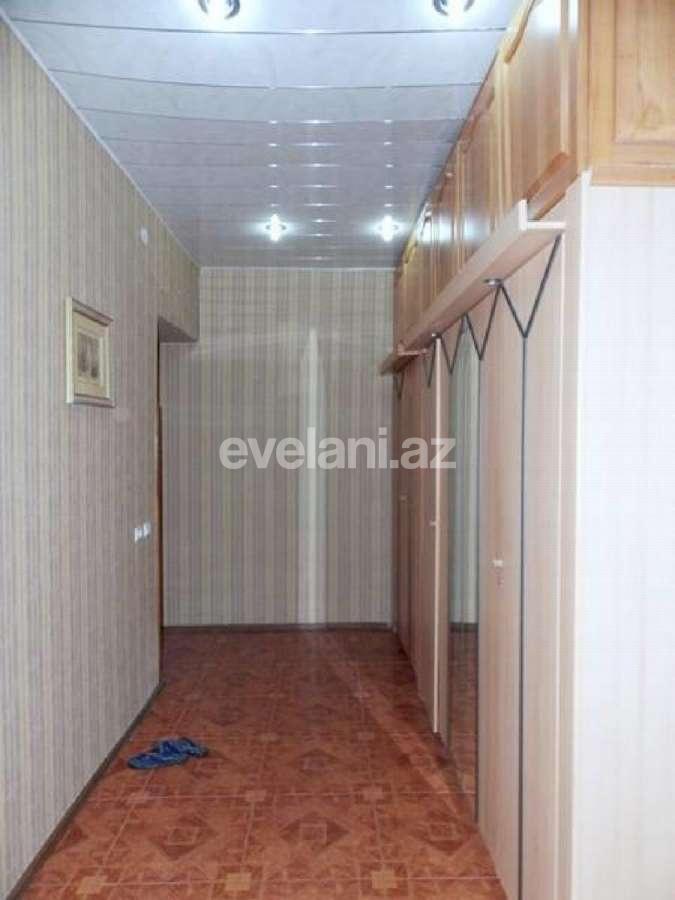 Rent, old building, 4 room, 140 m², Baku, Sabail r, Bayil d.
