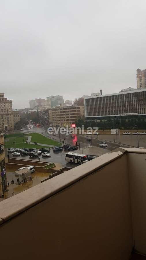 Kirayə verilir, köhnə tikili, 2 otaqlı, 50 m², Bakı, Yasamal r, Nizami m.