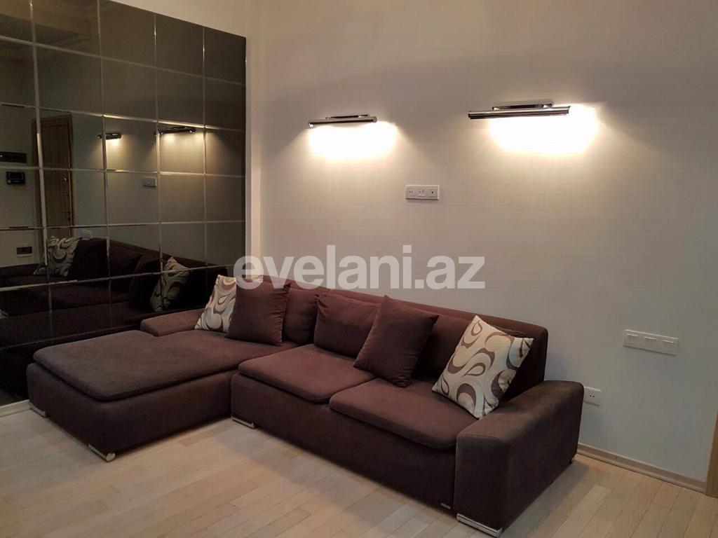 Kirayə verilir, köhnə tikili, 2 otaqlı, 65 m², Bakı, Səbail r, Sahil m.