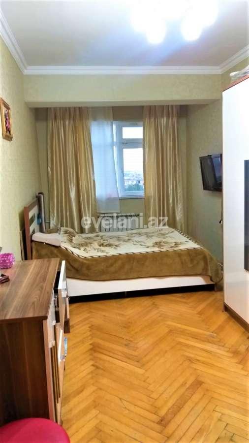 Sale, old building, 3 room, 80 m², Baku, Nizami r, Gara Garayev m.