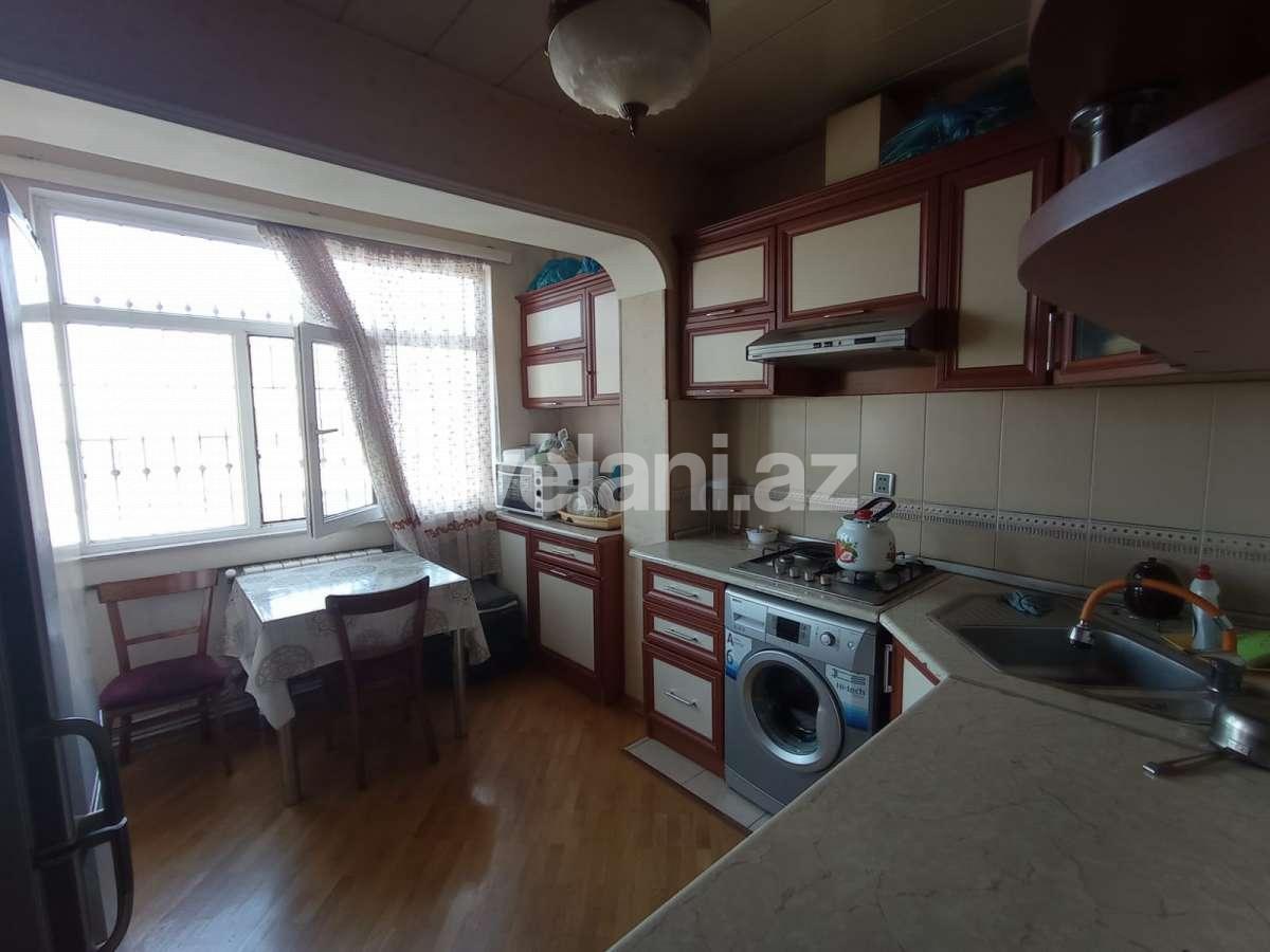 Satılır, köhnə tikili, 3 otaqlı, 75 m², Bakı, Nərimanov r, Gənclik m.