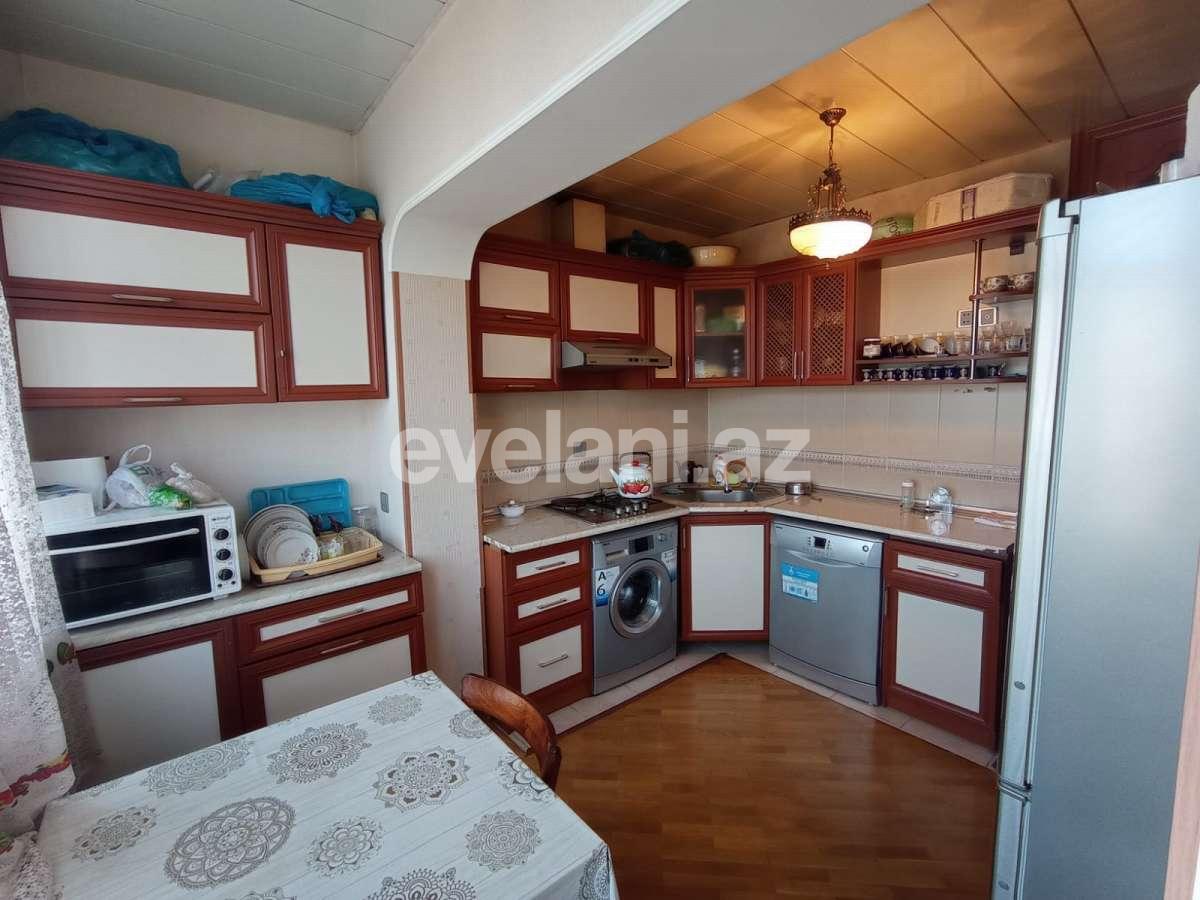 Satılır, köhnə tikili, 3 otaqlı, 75 m², Bakı, Nərimanov r, Gənclik m.