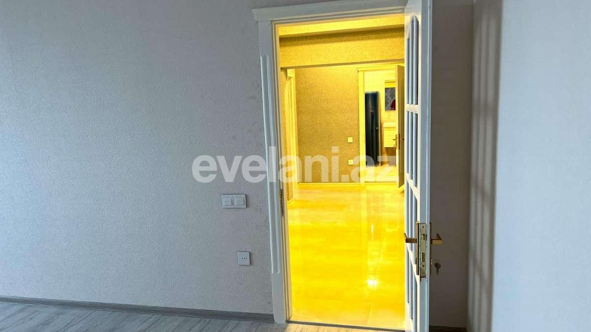 Satılır, yeni tikili, 2 otaqlı, 82 m², Sumqayıt, 13-cü mikrorayon r.