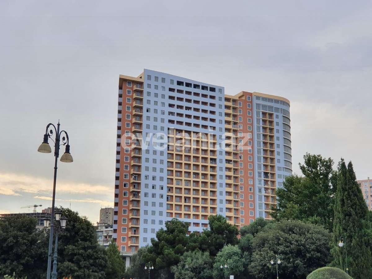 Sale, new building, 2 room, 70 m², Baku, Binagadi r, 9-th microdistrict d, Nasimi m.