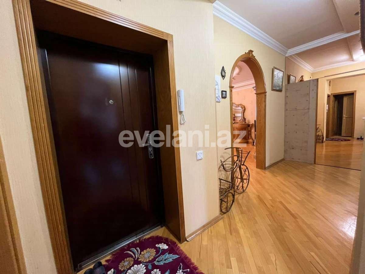 Satılır, yeni tikili, 3 otaqlı, 120 m², Bakı, Nəsimi r, 4-cü mikrorayon q, Memar Əcəmi m.