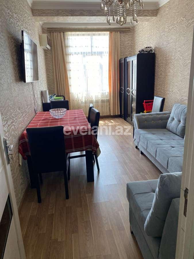 Satılır, yeni tikili, 2 otaqlı, 52 m², Bakı, Suraxanı r, Massiv V q, Neftçilər m.