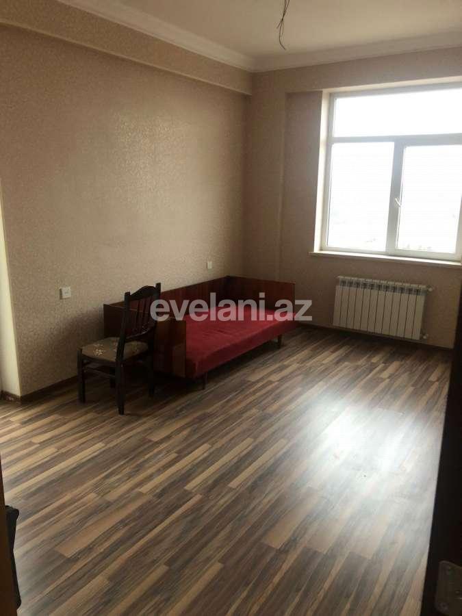 Satılır, köhnə tikili, 3 otaqlı, 106 m², Bakı, Binəqədi r, M. Rəsulzadə q, Gənclik m.