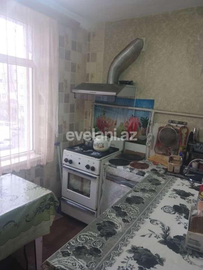 Продаётся, вторичка, 2-комнаты, 41 m², Сумгаит, 4-й микрорайон r.