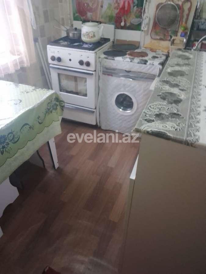 Продаётся, вторичка, 2-комнаты, 41 m², Сумгаит, 4-й микрорайон r.