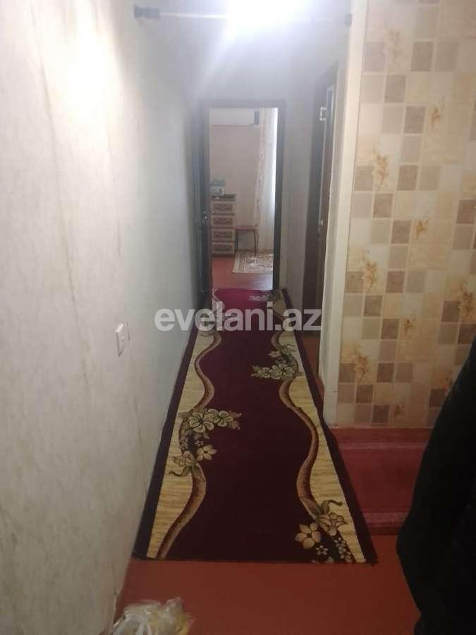 Продаётся, вторичка, 2-комнаты, 41 m², Сумгаит, 4-й микрорайон r.