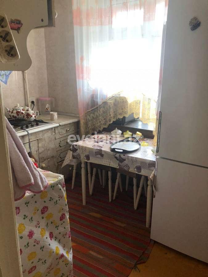 Satılır, köhnə tikili, 2 otaqlı, 42 m², Bakı, Xətai r, Həzi Aslanov q, Həzi Aslanov m.