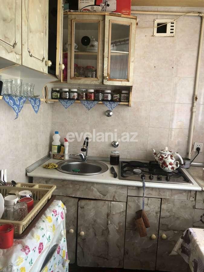 Satılır, köhnə tikili, 2 otaqlı, 42 m², Bakı, Xətai r, Həzi Aslanov q, Həzi Aslanov m.