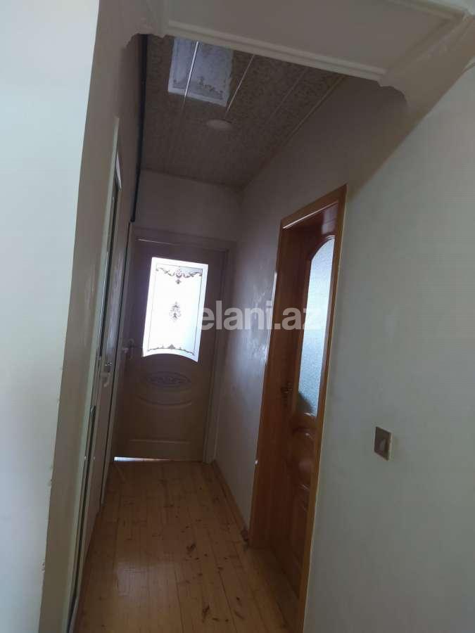 Satılır, köhnə tikili, 2 otaqlı, 60 m², Sumqayıt, Hacı Zeynəlabdin r.