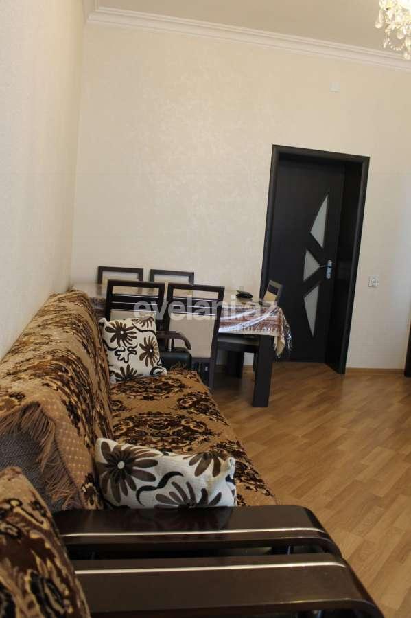 Kirayə verilir, köhnə tikili, 2 otaqlı, 55 m², Bakı, Səbail r, Sahil m.