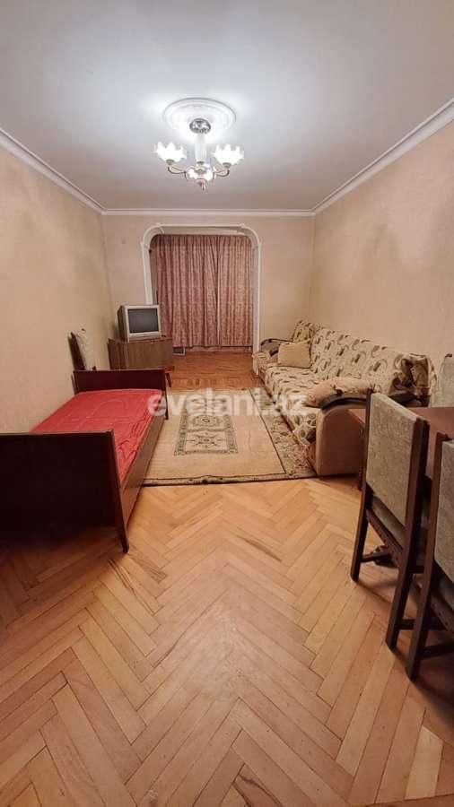 Rent, old building, 2 room, 60 m², Baku, Yasamal r, Yasamal d, Elmlar Akademiyası m.