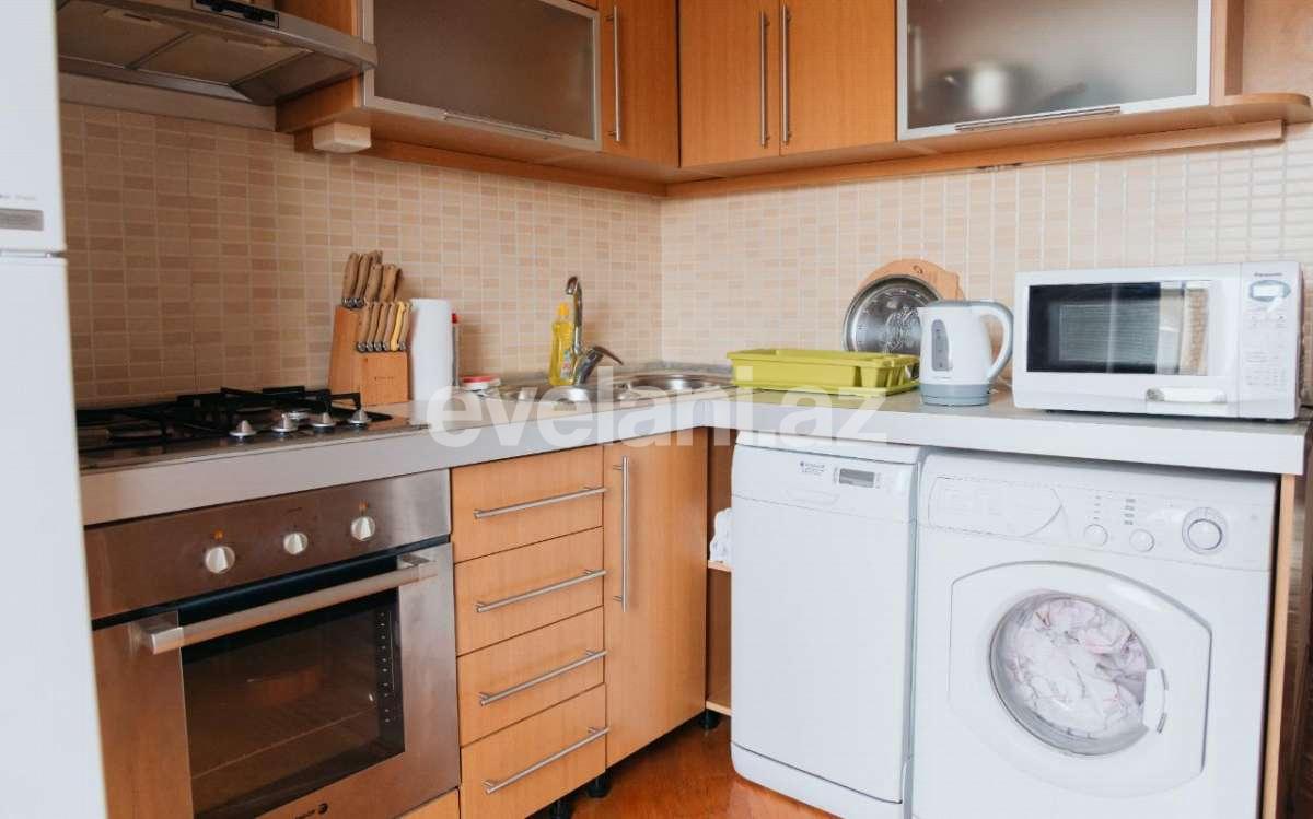 Rent, old building, 2 room, 65 m², Baku, Nasimi r, Sahil m.