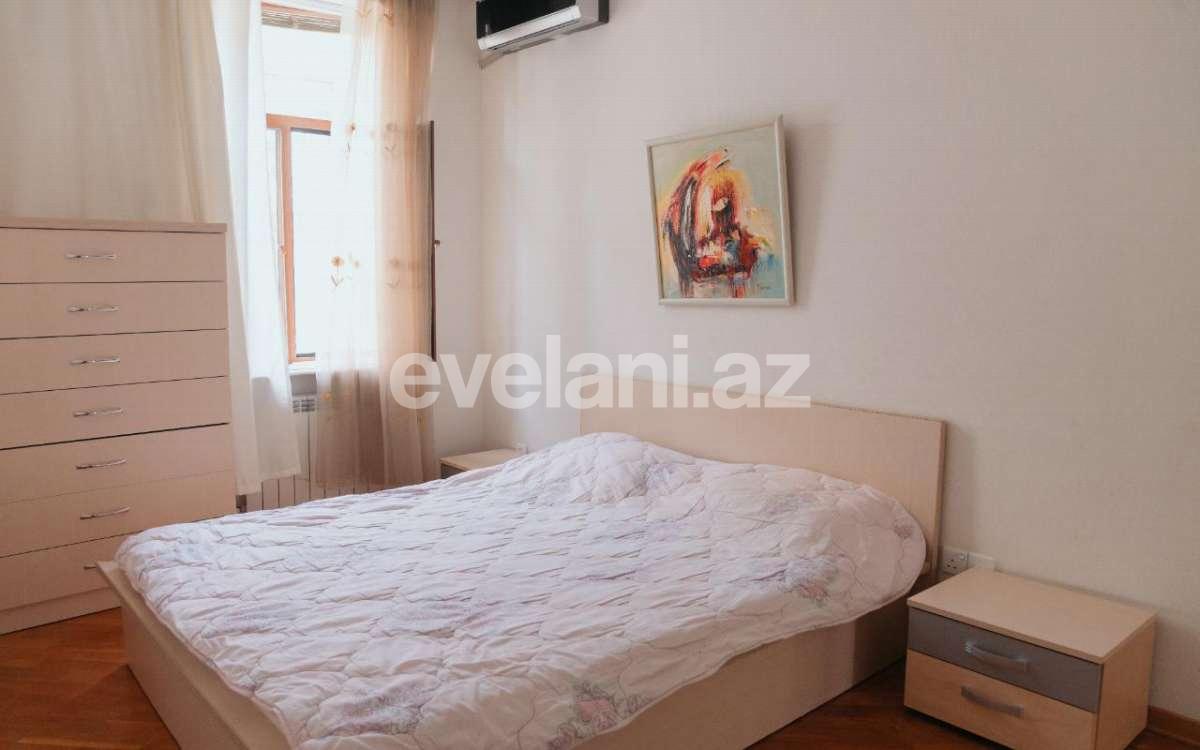 Rent, old building, 2 room, 65 m², Baku, Nasimi r, Sahil m.