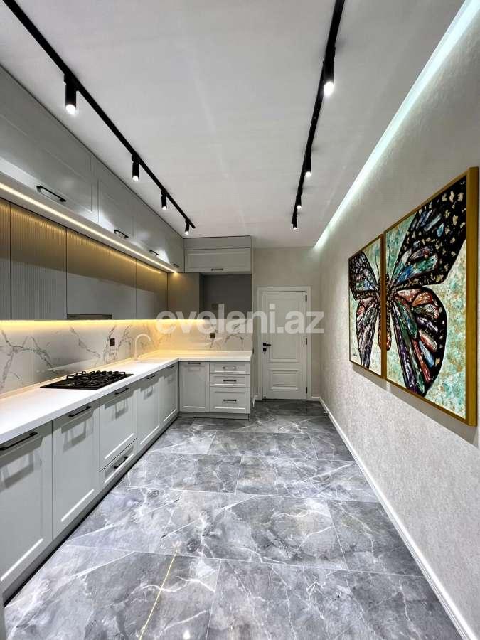 Satılır, yeni tikili, 3 otaqlı, 134 m², Bakı, Xətai r, Həzi Aslanov q, Həzi Aslanov m.