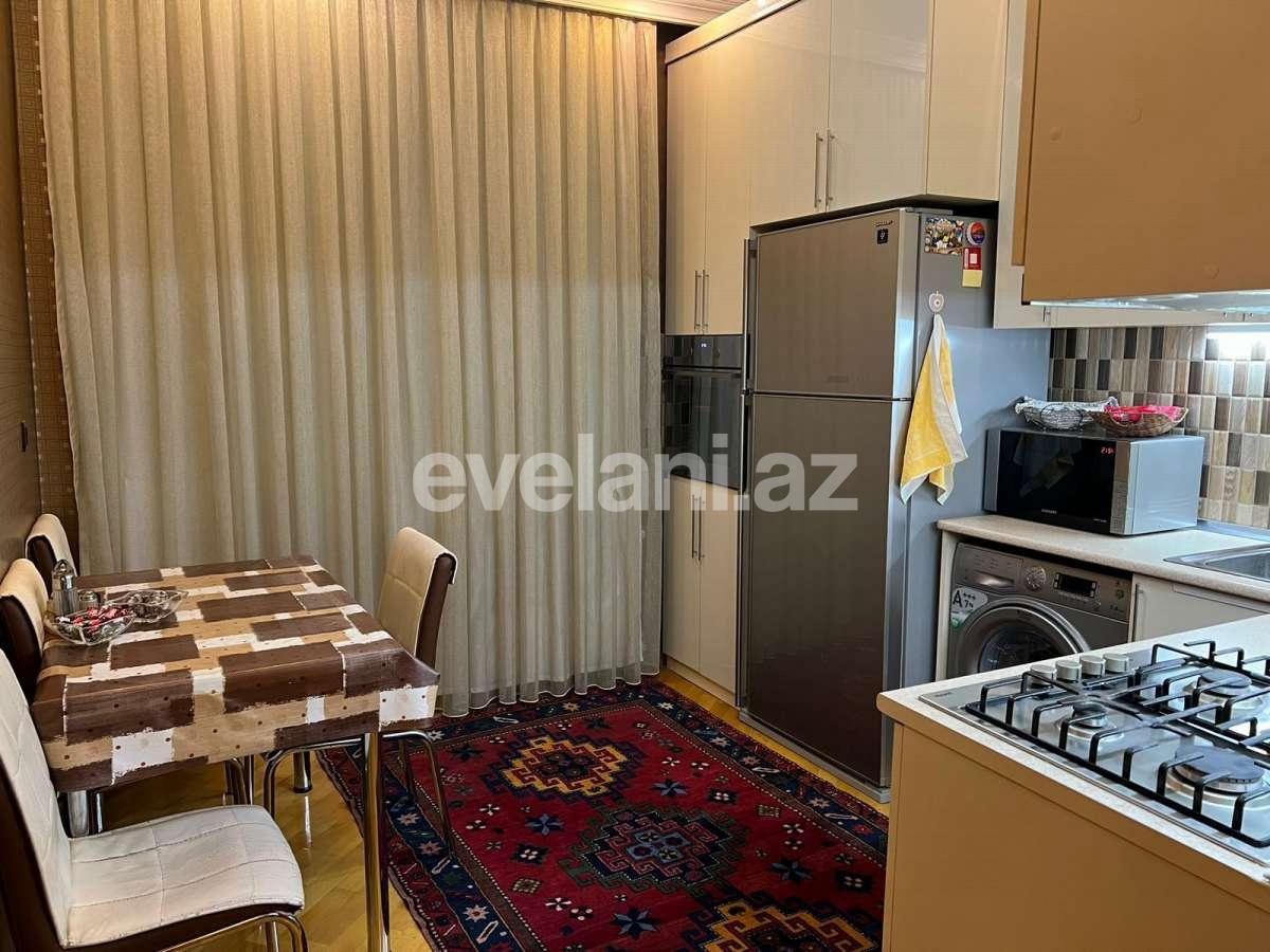 Satılır, yeni tikili, 2 otaqlı, 80 m², Bakı, Binəqədi r, 7-ci mikrorayon q, Azadlıq prospekti m.