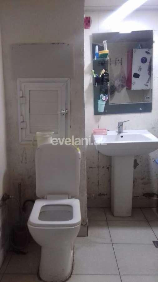 Satılır, köhnə tikili, 2 otaqlı, 45 m², Bakı, Yasamal r, Yeni Yasamal q.