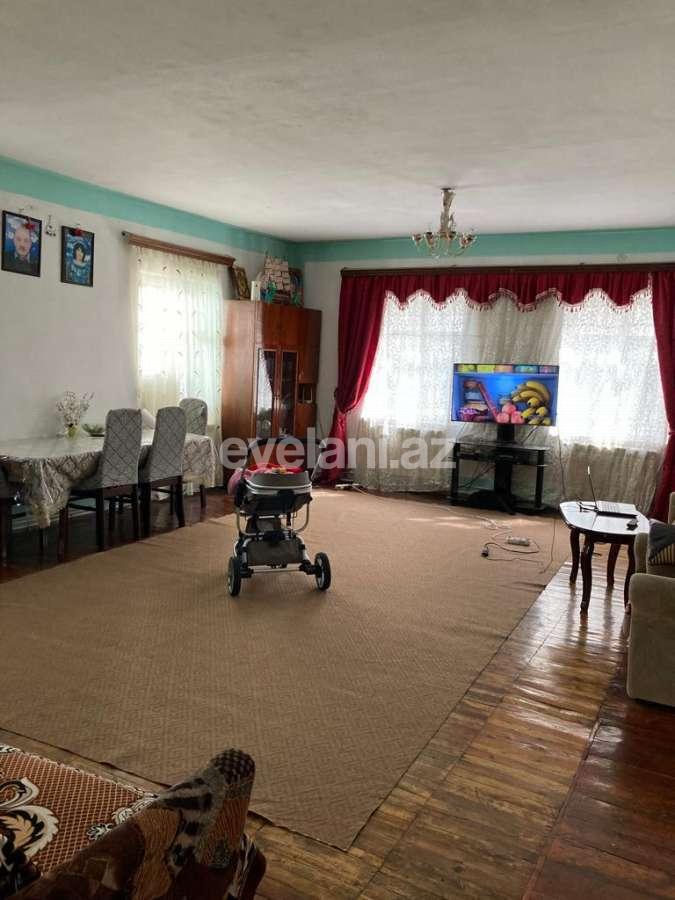 Sale, garden / house, 8 room, 180 m², Sumgayit, 51-st block r.