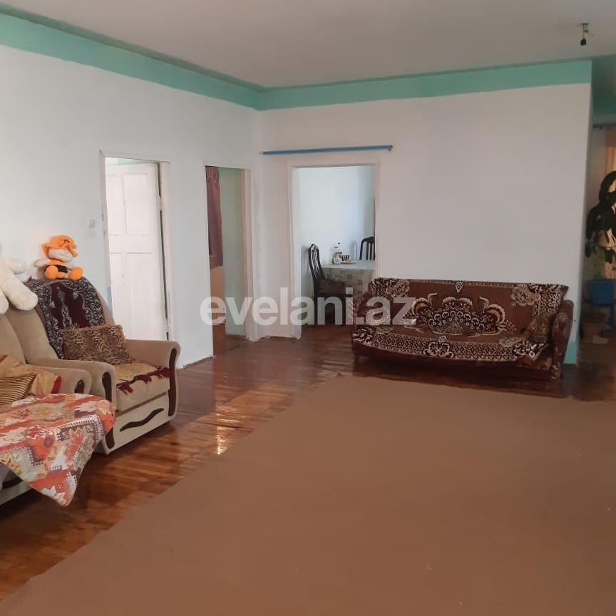 Sale, garden / house, 8 room, 180 m², Sumgayit, 51-st block r.