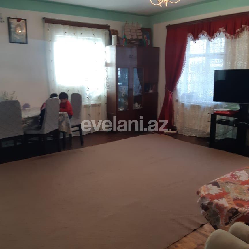 Sale, garden / house, 8 room, 180 m², Sumgayit, 51-st block r.