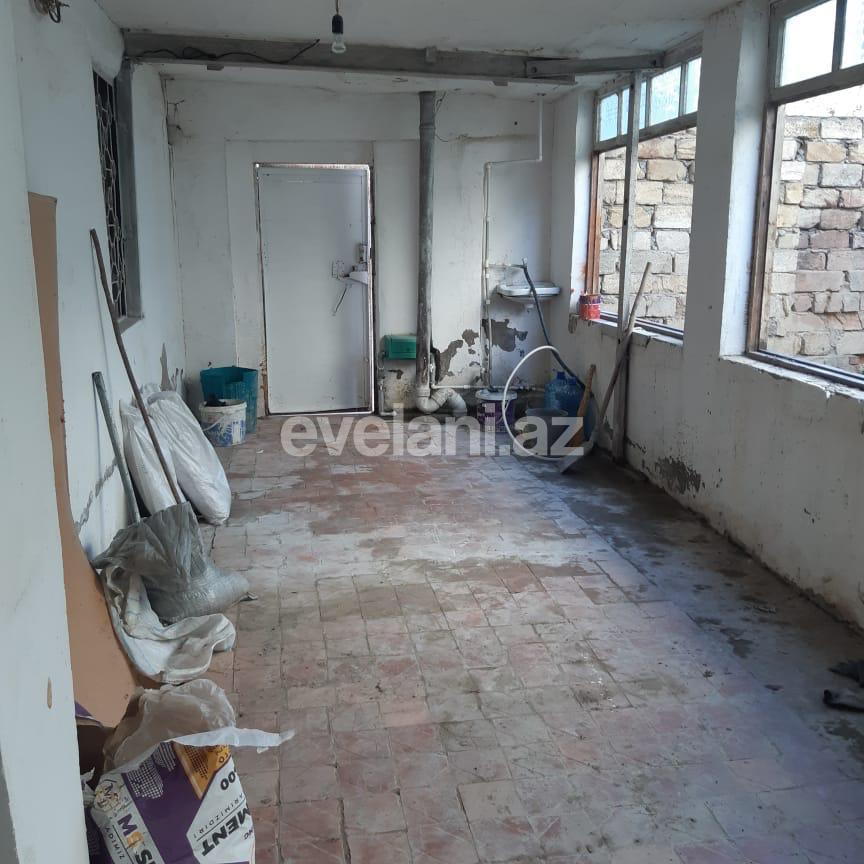 Sale, garden / house, 8 room, 180 m², Sumgayit, 51-st block r.