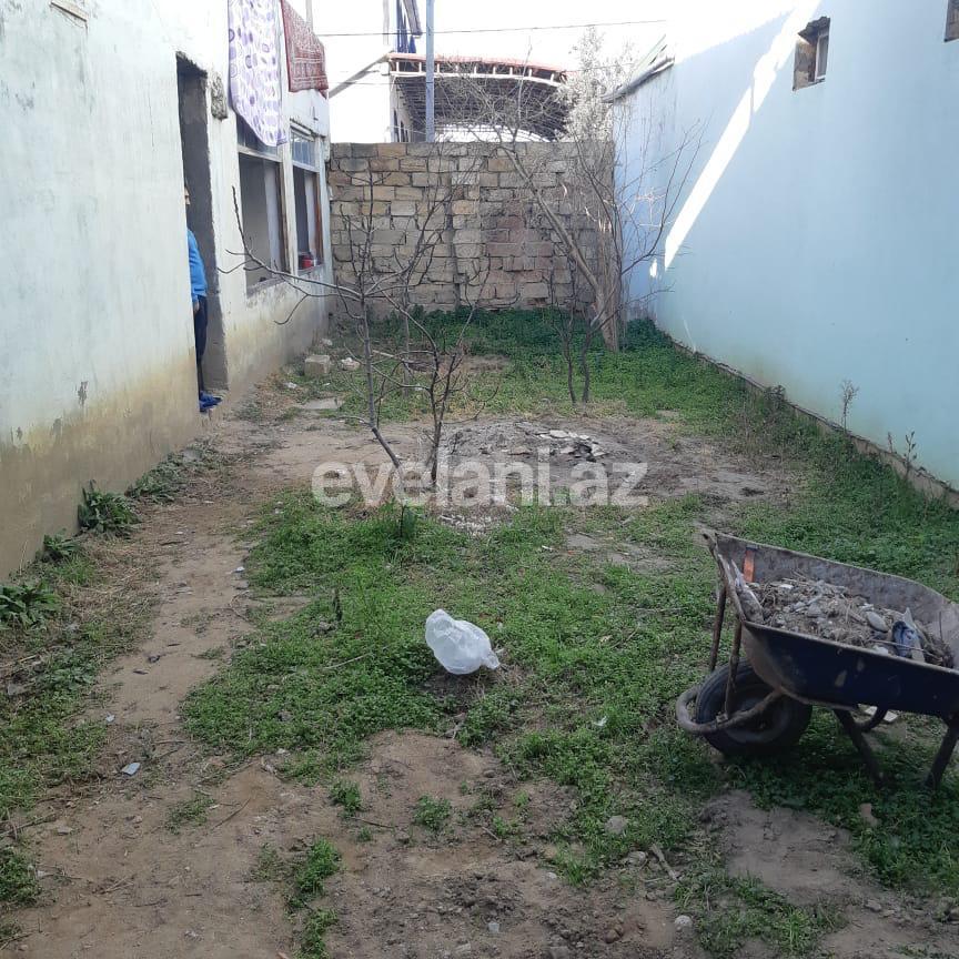 Sale, garden / house, 8 room, 180 m², Sumgayit, 51-st block r.