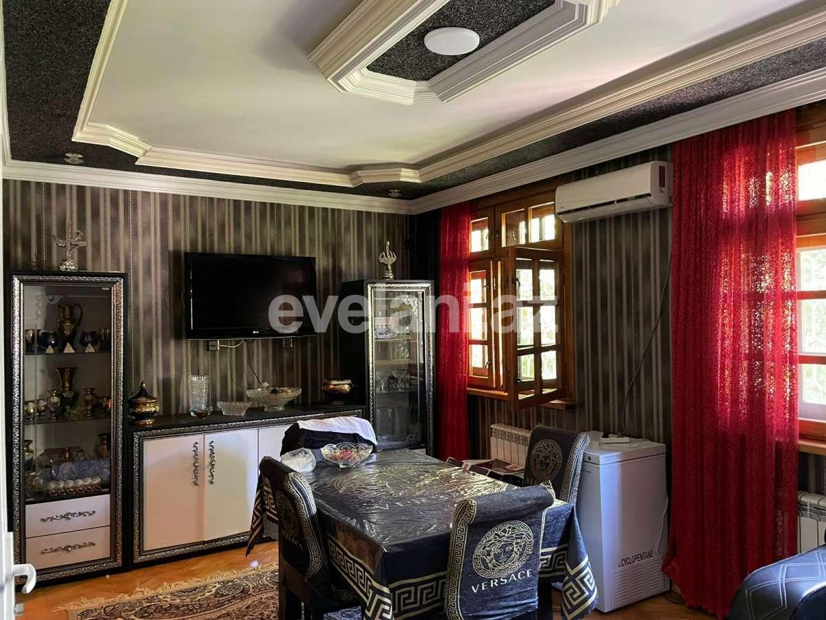 Продаётся, вторичка, 4-комнаты, 80 m², Сумгаит, 3-й блок r.