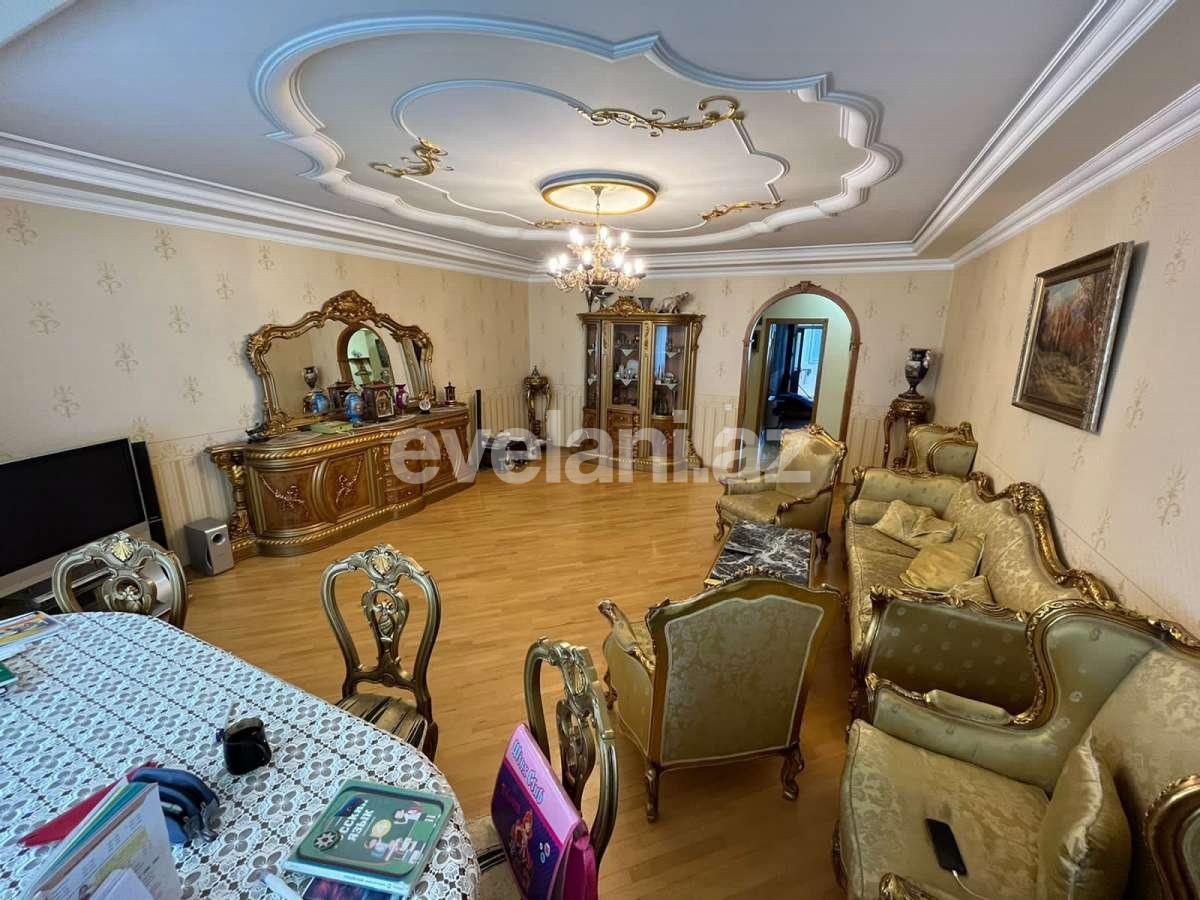 Satılır, yeni tikili, 3 otaqlı, 130 m², Bakı, Binəqədi r, 9-cu mikrorayon q.