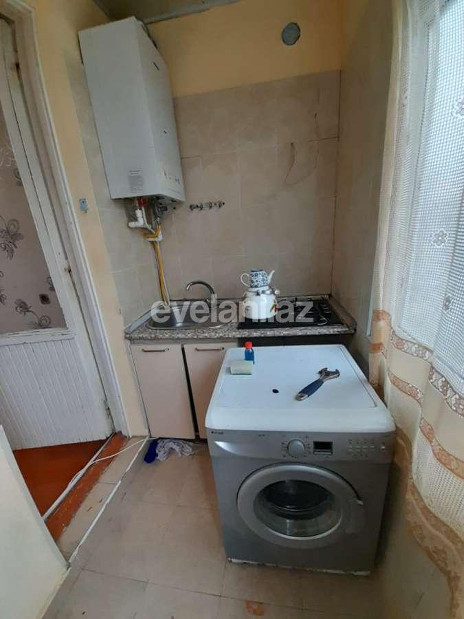 Kirayə verilir, köhnə tikili, 3 otaqlı, 50 m², Bakı, Nəsimi r, 4-cü mikrorayon q, Memar Əcəmi m.