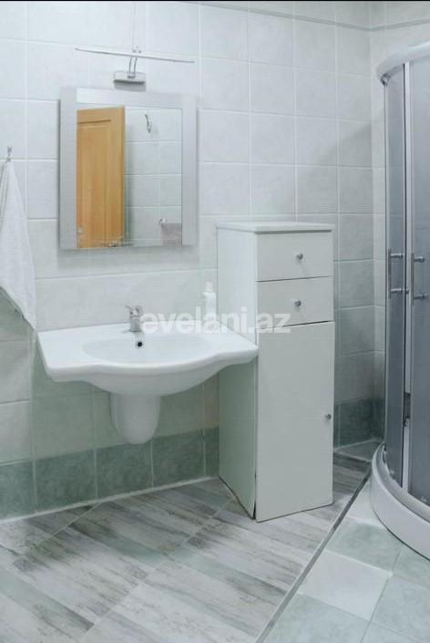 Rent, old building, 2 room, 50 m², Baku, Sabail r, Sahil m.