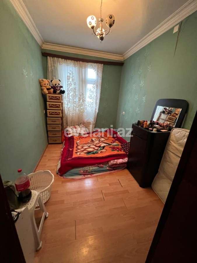 Satılır, köhnə tikili, 3 otaqlı, 70 m², Bakı, Nəsimi r, Memar Əcəmi m.