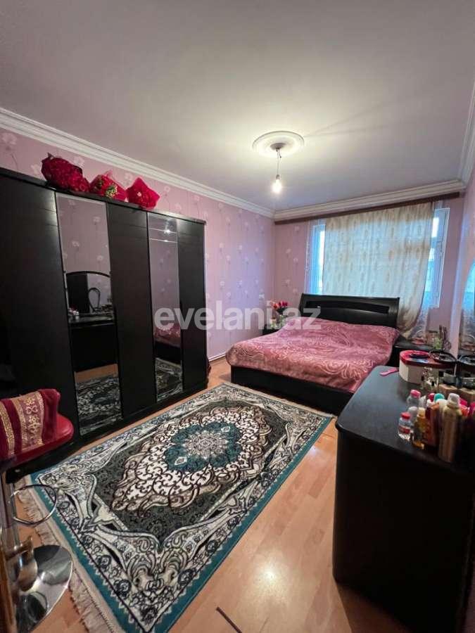 Satılır, köhnə tikili, 3 otaqlı, 70 m², Bakı, Nəsimi r, Memar Əcəmi m.