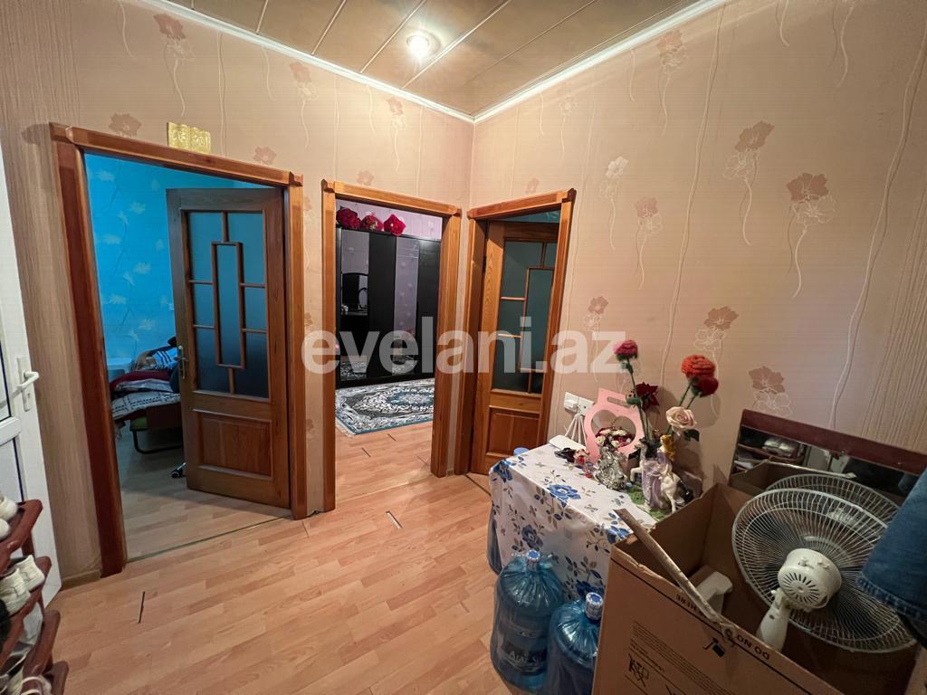 Satılır, köhnə tikili, 3 otaqlı, 70 m², Bakı, Nəsimi r, Memar Əcəmi m.