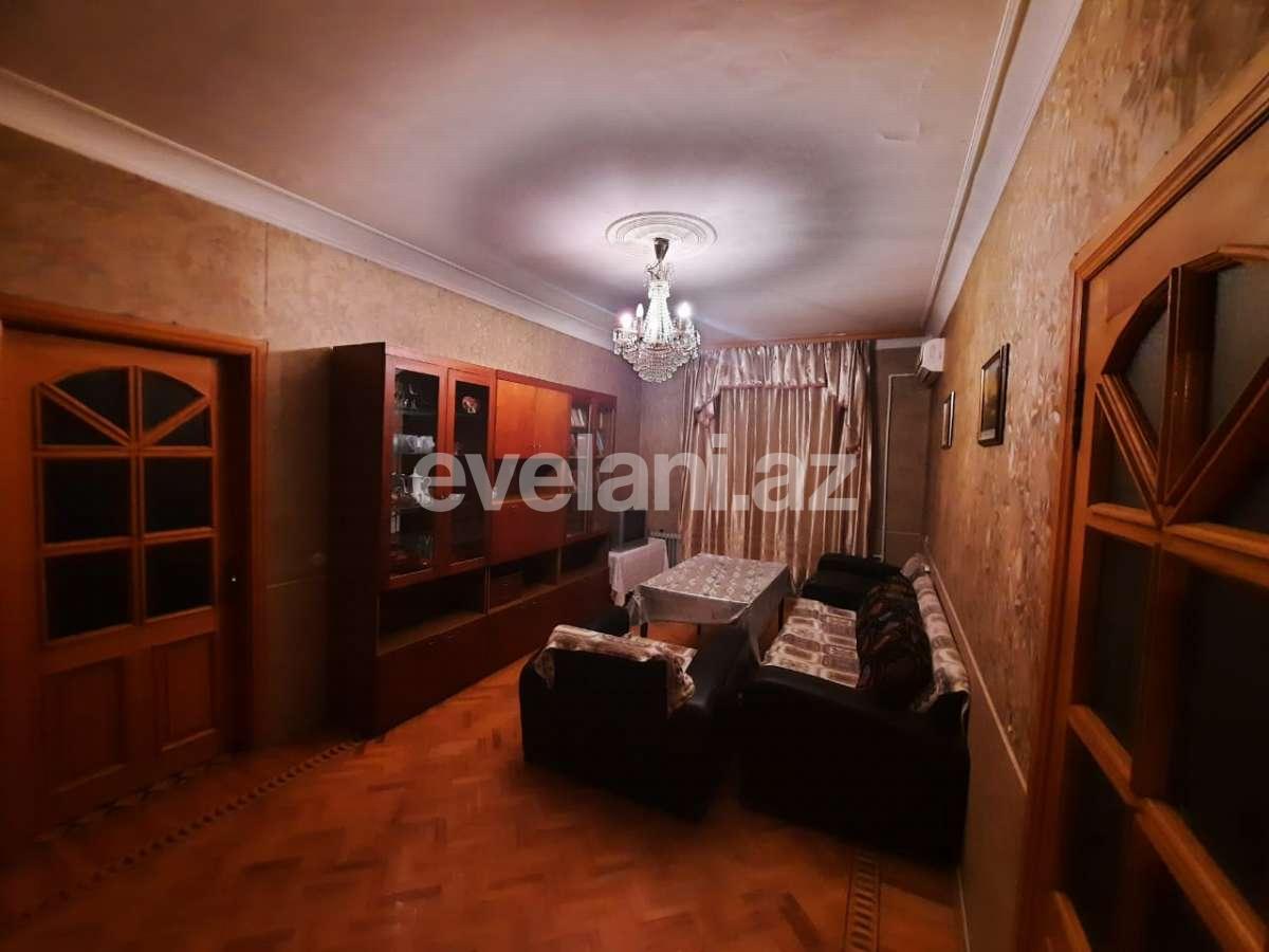 Rent, old building, 3 room, 75 m², Baku, Narimanov r.
