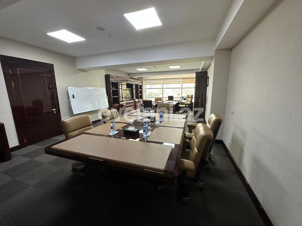 Kirayə verilir, ofis, 7 otaqlı, 300 m², Bakı, Xətai r, Şah İsmayıl Xətai m.