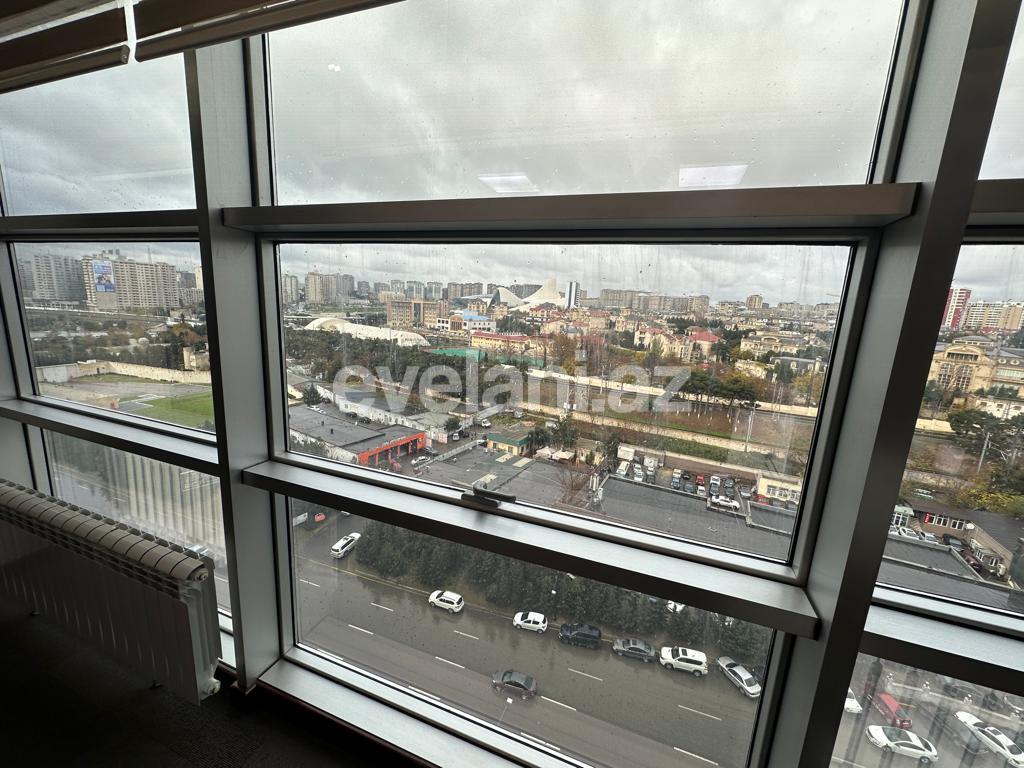 Kirayə verilir, ofis, 7 otaqlı, 300 m², Bakı, Xətai r, Şah İsmayıl Xətai m.