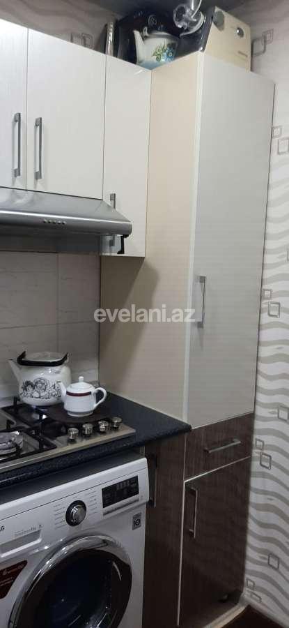 Satılır, köhnə tikili, 2 otaqlı, 50 m², Bakı, Nəsimi r, Memar Əcəmi m.