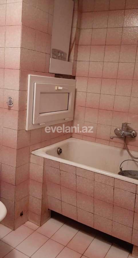 Satılır, köhnə tikili, 2 otaqlı, 50 m², Bakı, Nəsimi r, Memar Əcəmi m.