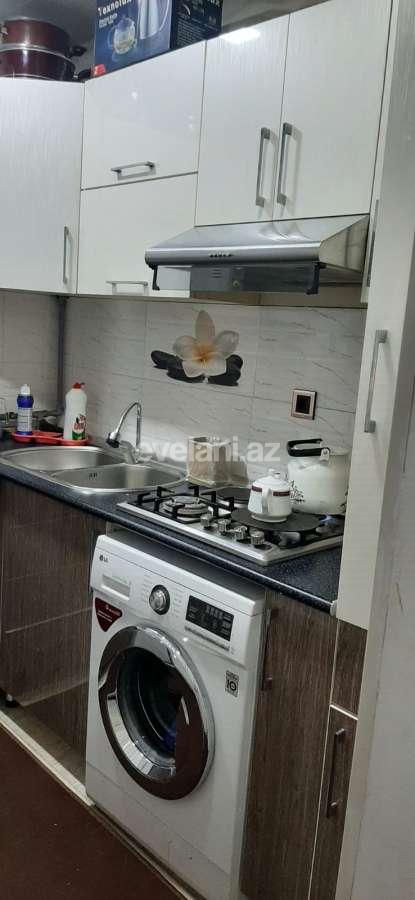 Satılır, köhnə tikili, 2 otaqlı, 50 m², Bakı, Nəsimi r, Memar Əcəmi m.
