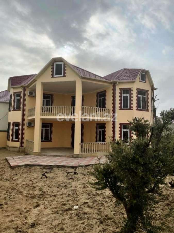 Satılır, həyət evi / bağ, 5 otaqlı, 350 m², Bakı, Abşeron r, Novxanı q.