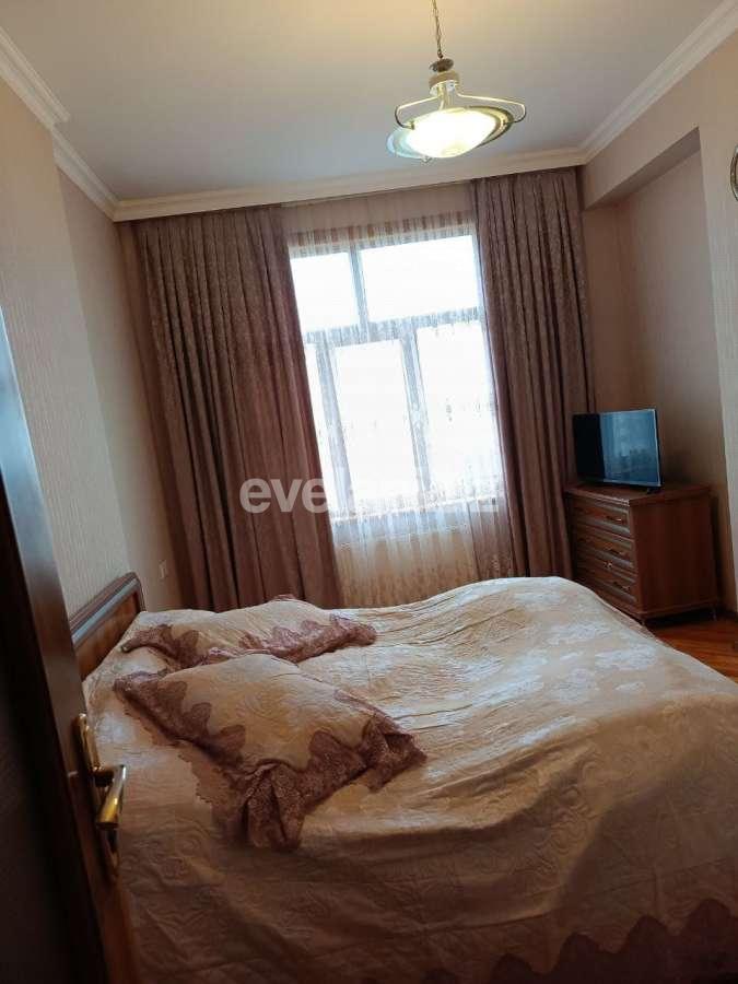 Satılır, yeni tikili, 3 otaqlı, 81.5 m², Sumqayıt, 6-cı mikrorayon r.