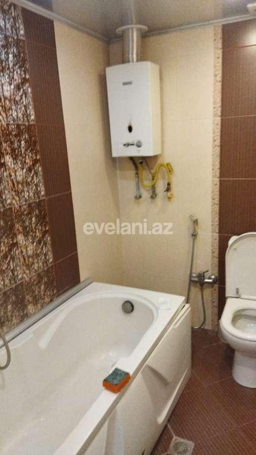 Kirayə verilir, köhnə tikili, 2 otaqlı, 55 m², Bakı, Binəqədi r, 8-ci mikrorayon q, Azadlıq prospekti m.