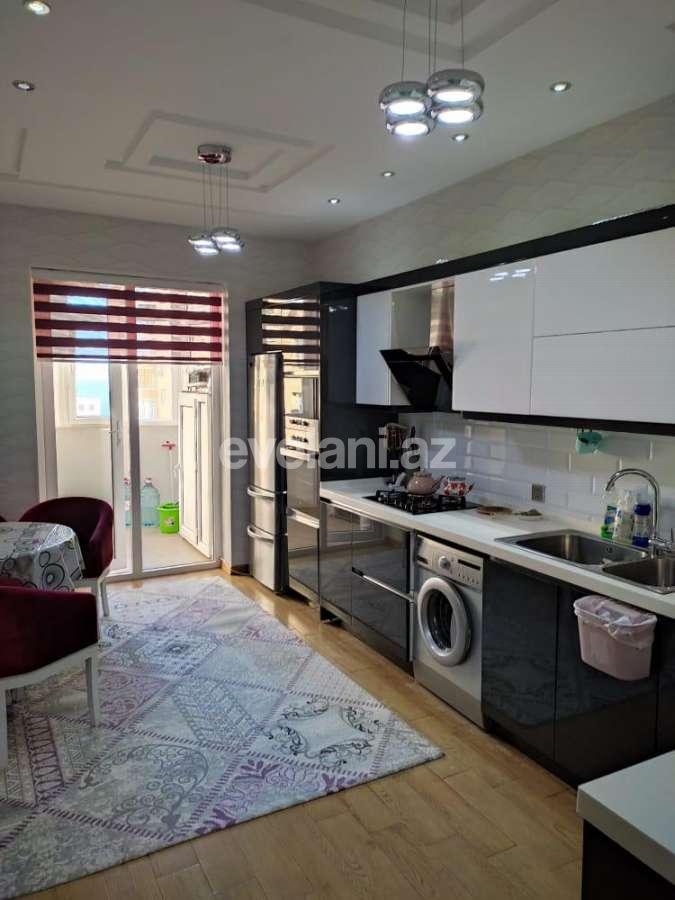 Satılır, yeni tikili, 4 otaqlı, 128 m², Sumqayıt, 6-cı mikrorayon r.